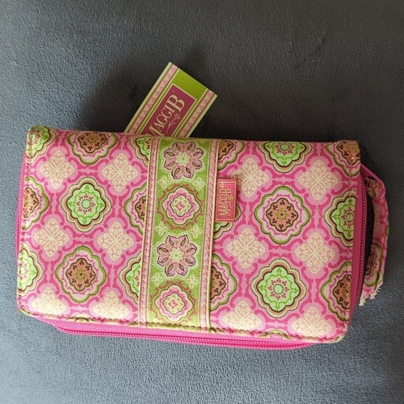 Maggie B Pink Mosaic French Country Wristlet Wallet - Picture 3 of 11
